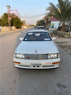 تۆیۆتا کراون